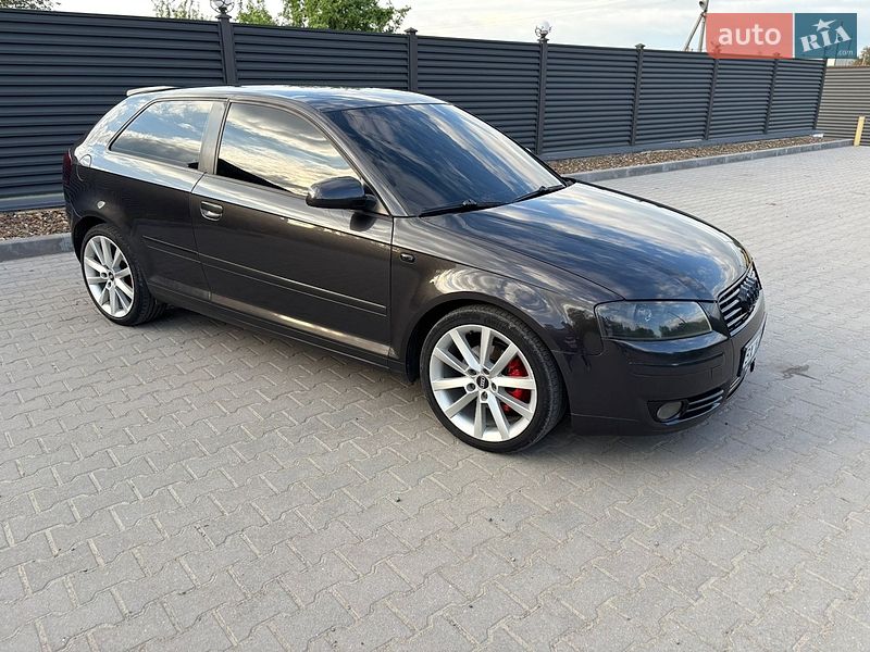 Хетчбек Audi A3 2004 в Красилові