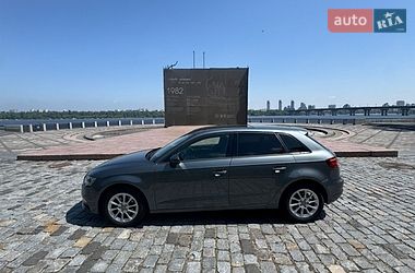 Хетчбек Audi A3 2015 в Києві