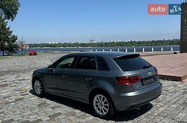 Хетчбек Audi A3 2015 в Києві