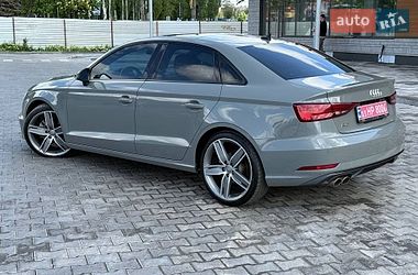 Седан Audi A3 2019 в Кривому Розі