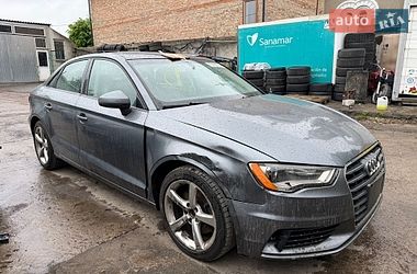Седан Audi A3 2016 в Ровно