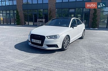 Седан Audi A3 2014 в Вінниці