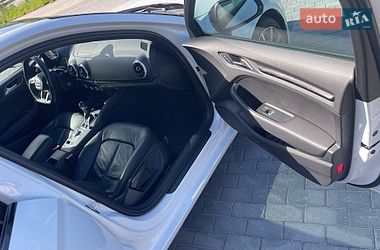Седан Audi A3 2014 в Виннице