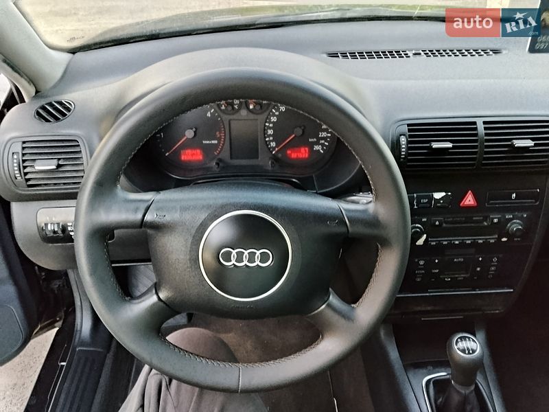 Хетчбек Audi A3 2002 в Городенці