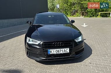 Седан Audi A3 2016 в Киеве