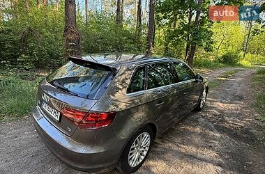 Хетчбек Audi A3 2014 в Києві