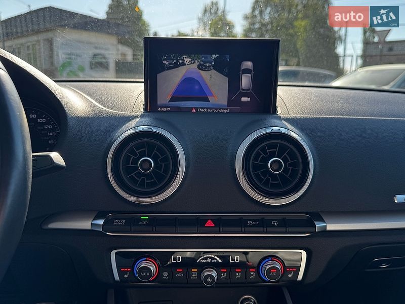 Хетчбек Audi A3 2017 в Луцьку