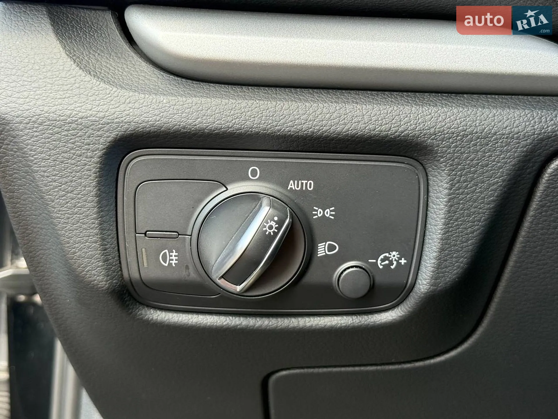 2015 Audi A3 - мініатюра 35