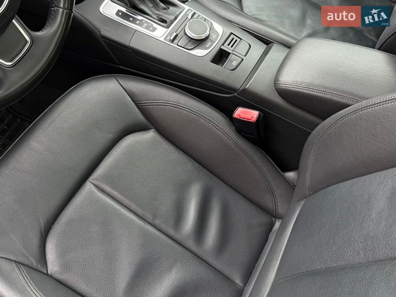 Седан Audi A3 2014 в Киеве
