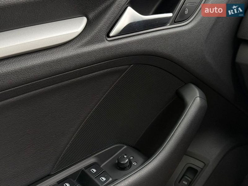 Седан Audi A3 2014 в Киеве