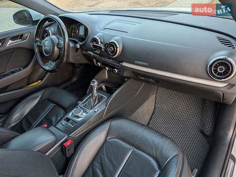 Хэтчбек Audi A3 2015 в Ивано-Франковске