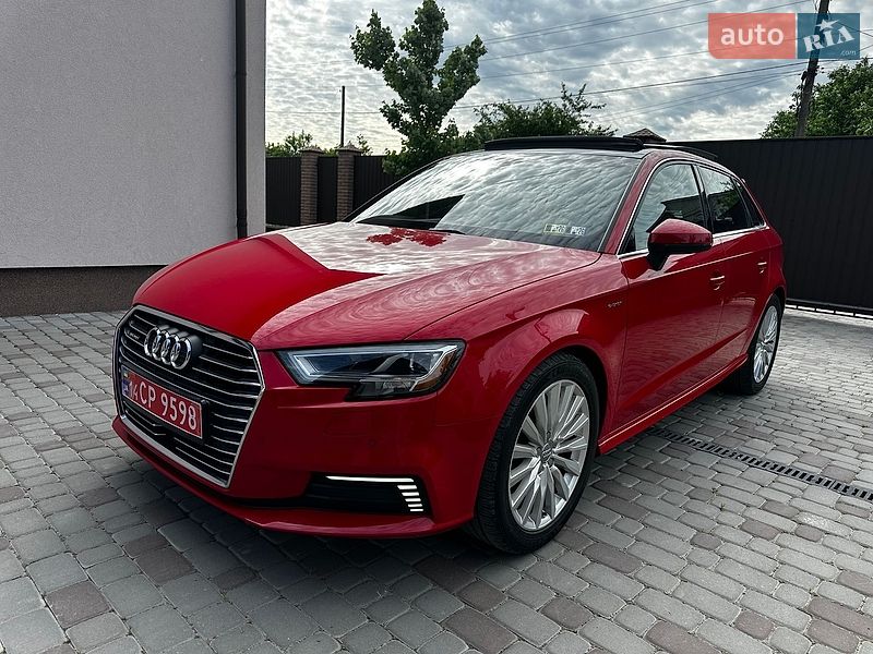 Хетчбек Audi A3 2017 в Вінниці