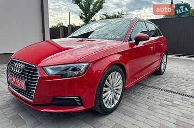 Хетчбек Audi A3 2017 в Вінниці