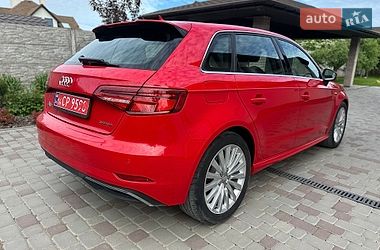 Хетчбек Audi A3 2017 в Вінниці