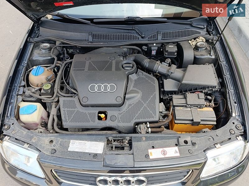 Хетчбек Audi A3 1998 в Вишневому