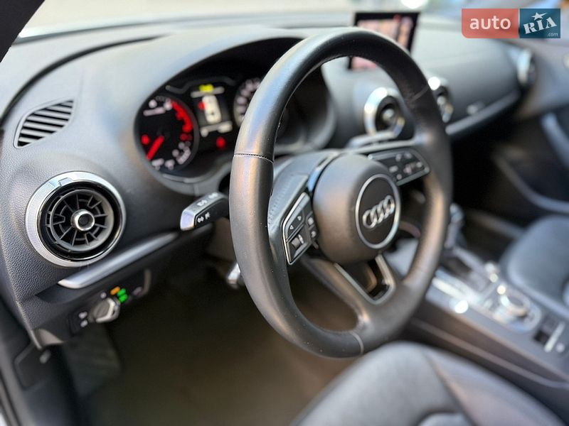 Седан Audi A3 2020 в Києві