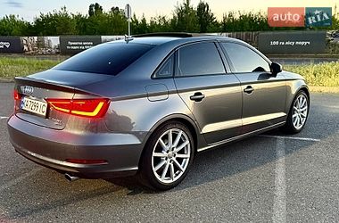 Седан Audi A3 2016 в Киеве