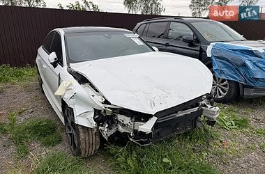 Седан Audi A3 2020 в Ровно