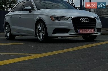 Седан Audi A3 2014 в Дніпрі