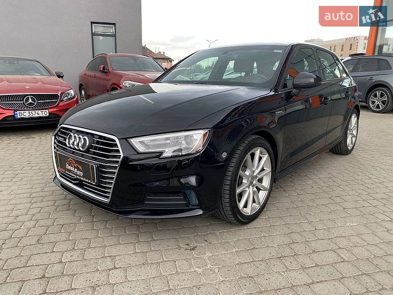 Хэтчбек Audi A3 2016 в Львове