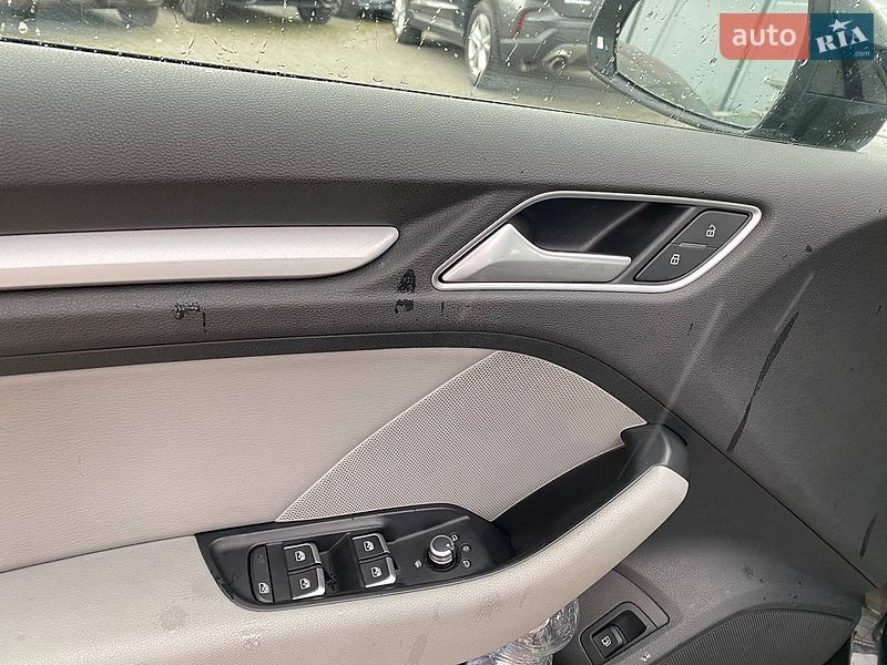 Хэтчбек Audi A3 2016 в Львове