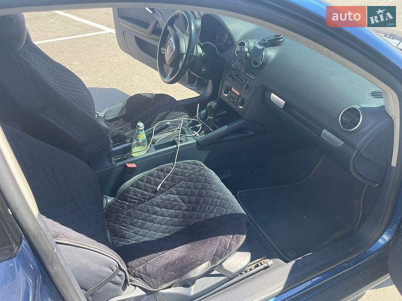 Хэтчбек Audi A3 2004 в Белгороде-Днестровском