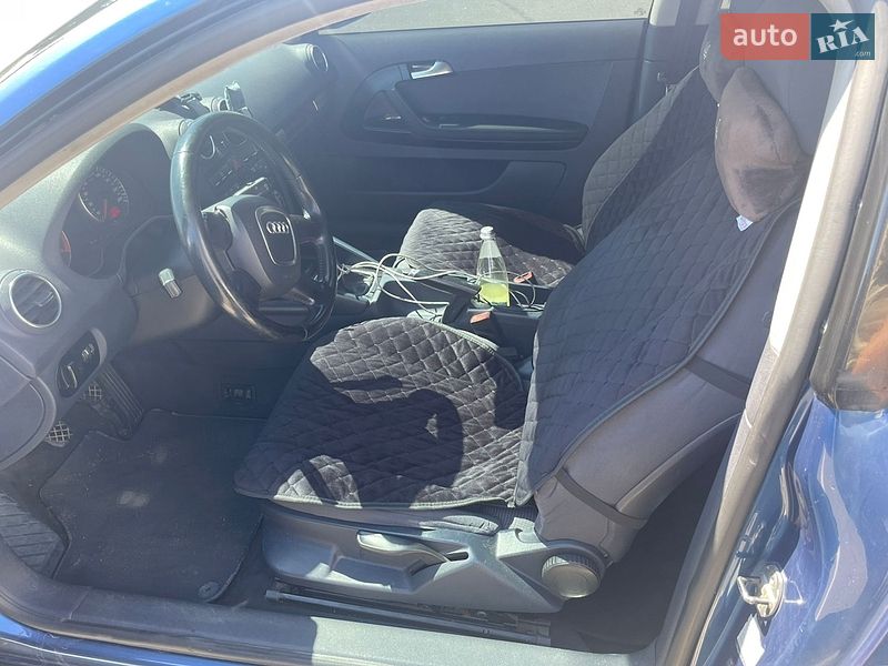 Хэтчбек Audi A3 2004 в Белгороде-Днестровском