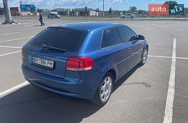 Хэтчбек Audi A3 2004 в Белгороде-Днестровском