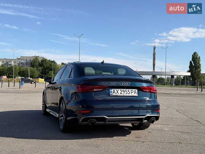 Седан Audi A3 2017 в Харкові