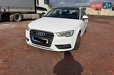 Хетчбек Audi A3 2015 в Львові