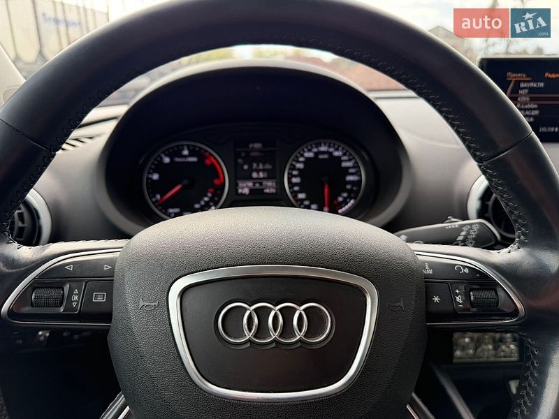 Хэтчбек Audi A3 2015 в Львове