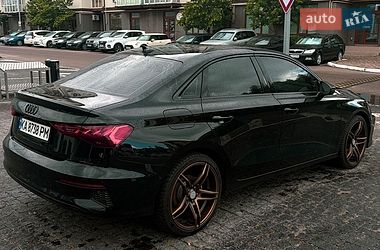 Седан Audi A3 2022 в Киеве