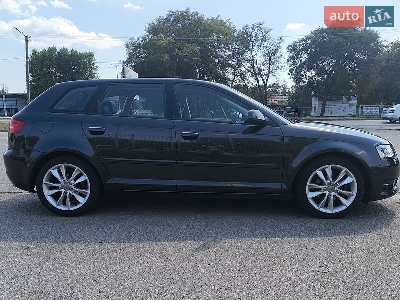 Хэтчбек Audi A3 2011 в Кропивницком фото 10 Хэтчбек Audi A3 2011 в Кропивницком