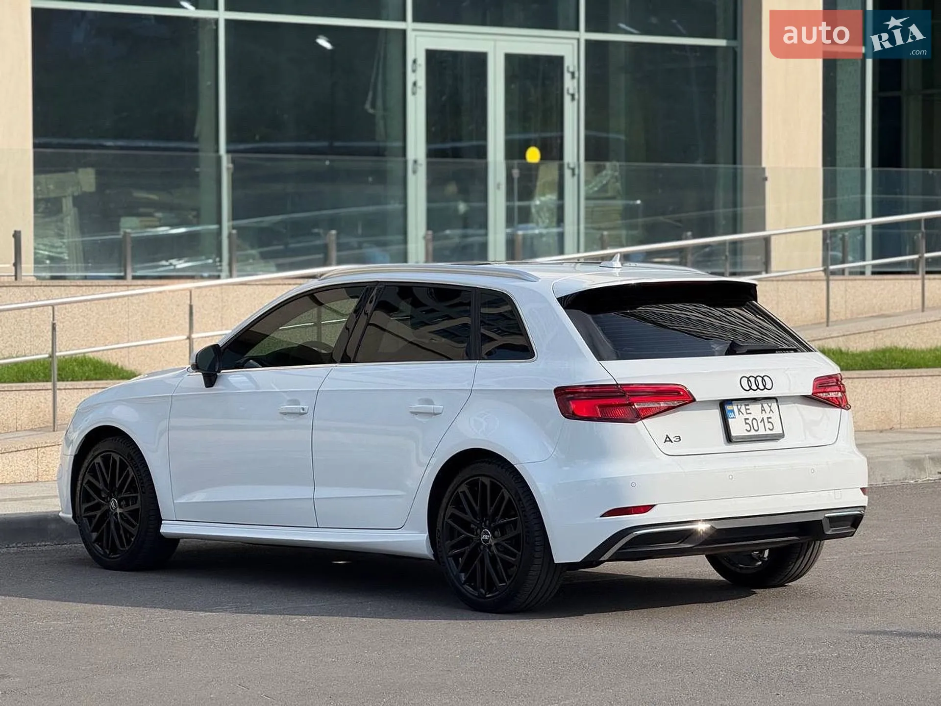 2017 Audi A3 - мініатюра 4