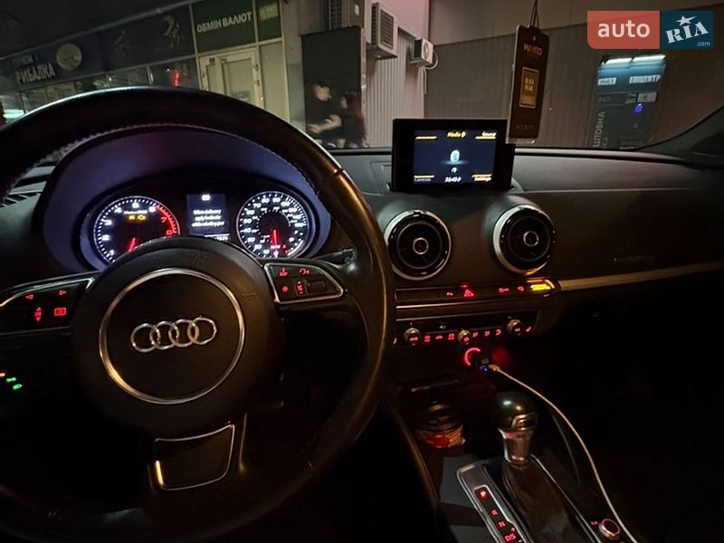 Седан Audi A3 2015 в Харькове