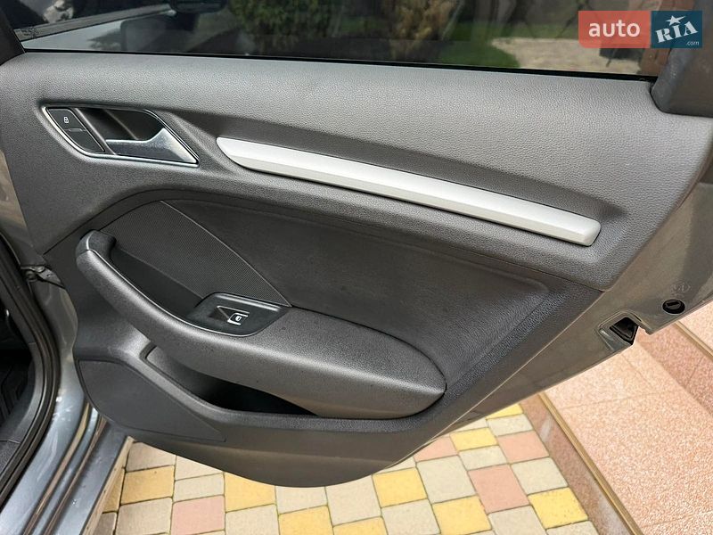 Седан Audi A3 2015 в Дніпрі фото 33 Седан Audi A3 2015 в Дніпрі