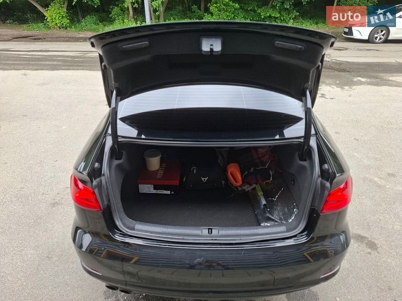 Седан Audi A3 2015 в Києві
