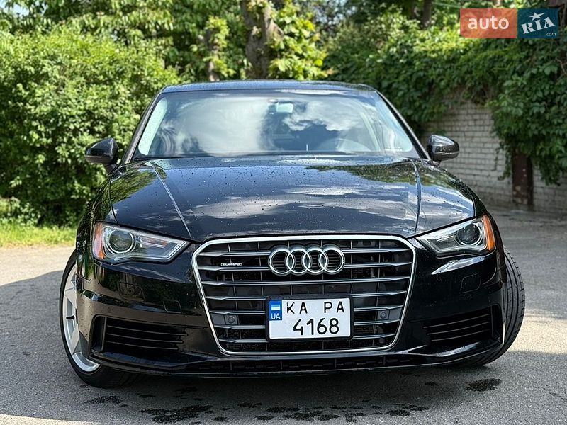 Седан Audi A3 2015 в Киеве фото Седан Audi A3 2015 в Киеве