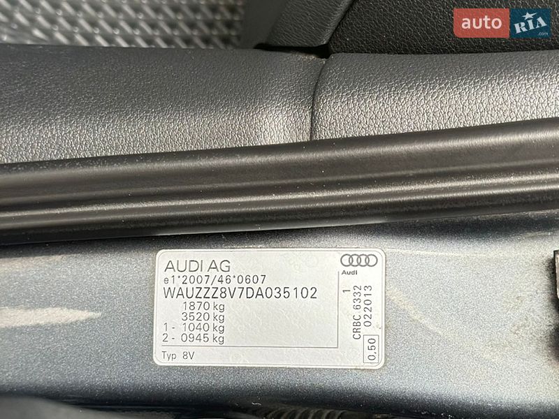 Хэтчбек Audi A3 2013 в Черновцах