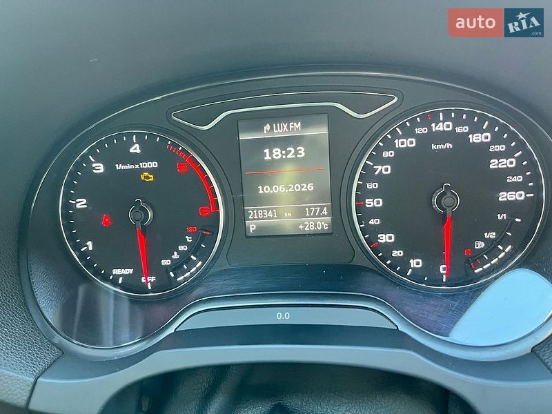 Хетчбек Audi A3 2015 в Києві