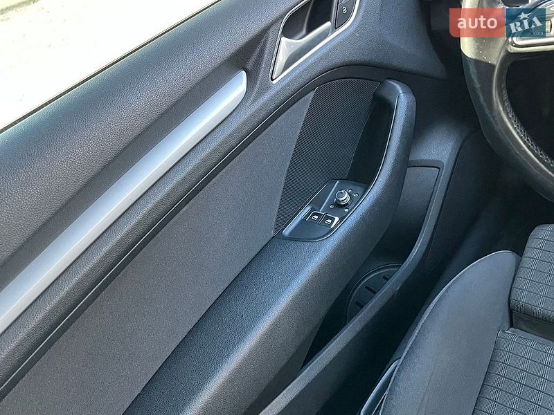 Хетчбек Audi A3 2015 в Києві