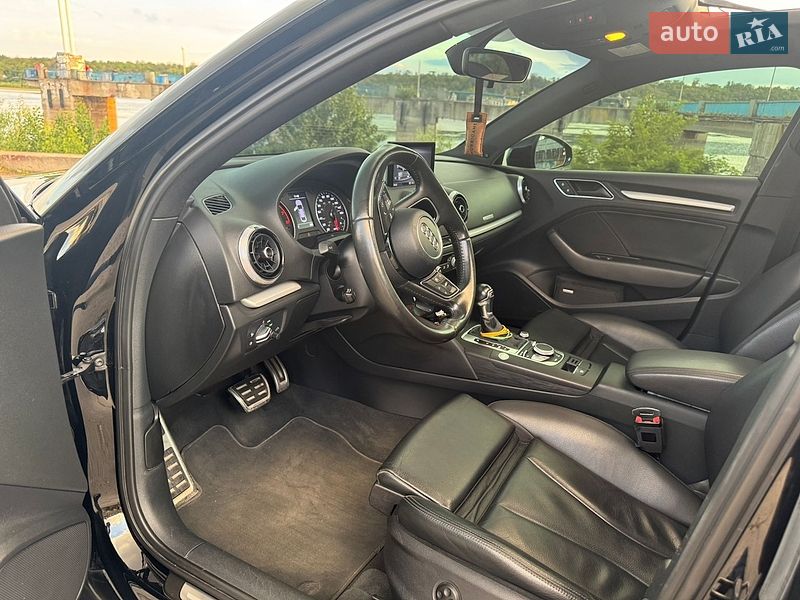 Седан Audi A3 2017 в Запоріжжі