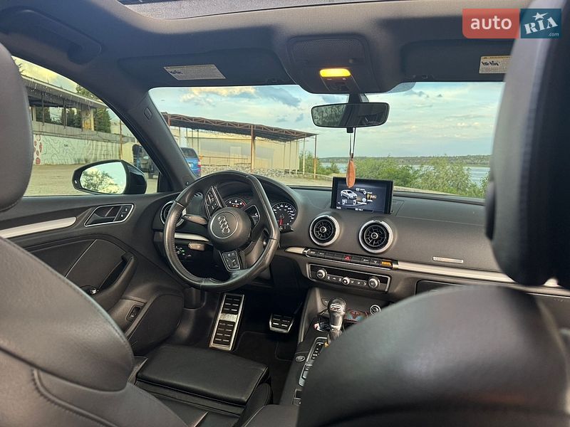 Седан Audi A3 2017 в Запоріжжі