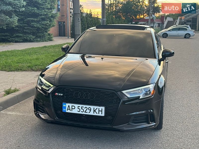 Седан Audi A3 2017 в Запоріжжі
