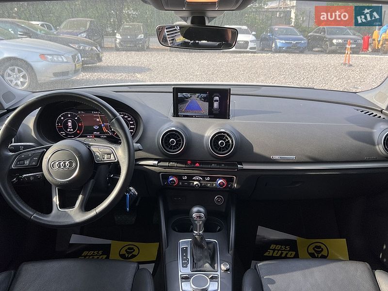 Хэтчбек Audi A3 2018 в Львове
