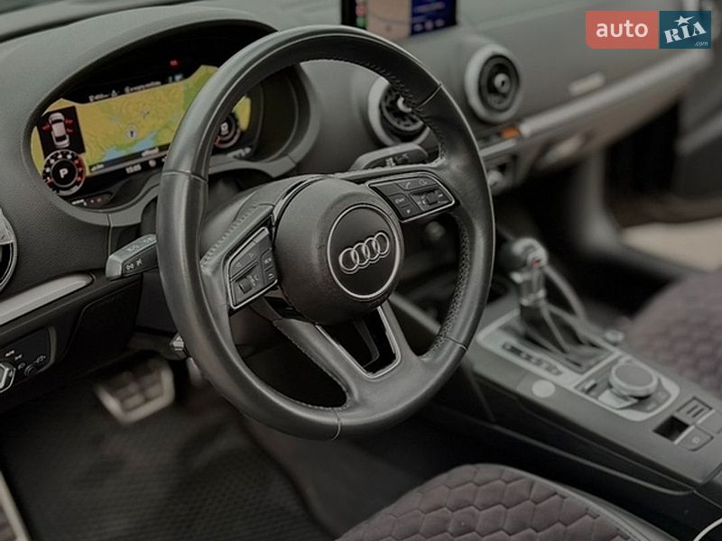 Седан Audi A3 2018 в Запоріжжі