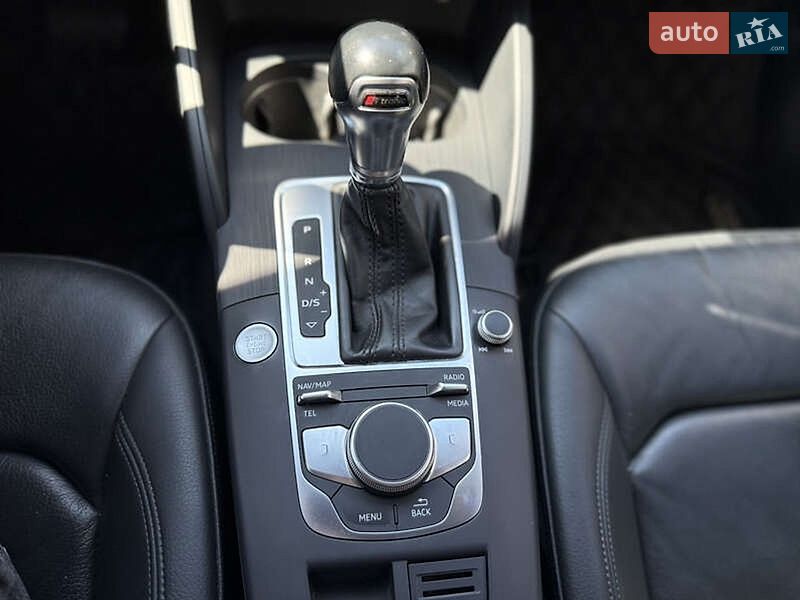 Седан Audi A3 2019 в Львові