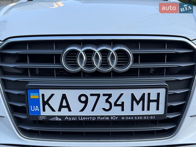 Седан Audi A3 2015 в Киеве