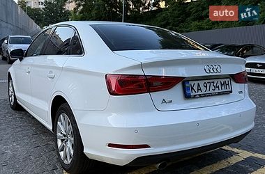 Седан Audi A3 2015 в Киеве