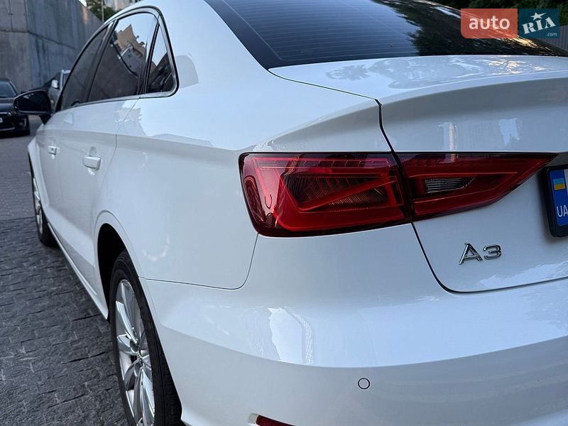 Седан Audi A3 2015 в Киеве фото 21 Седан Audi A3 2015 в Киеве